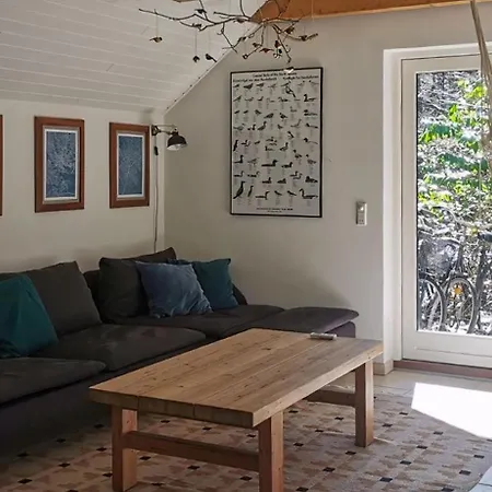 Dom wakacyjny Summer House In Forest By Ulvshale National Park Stege